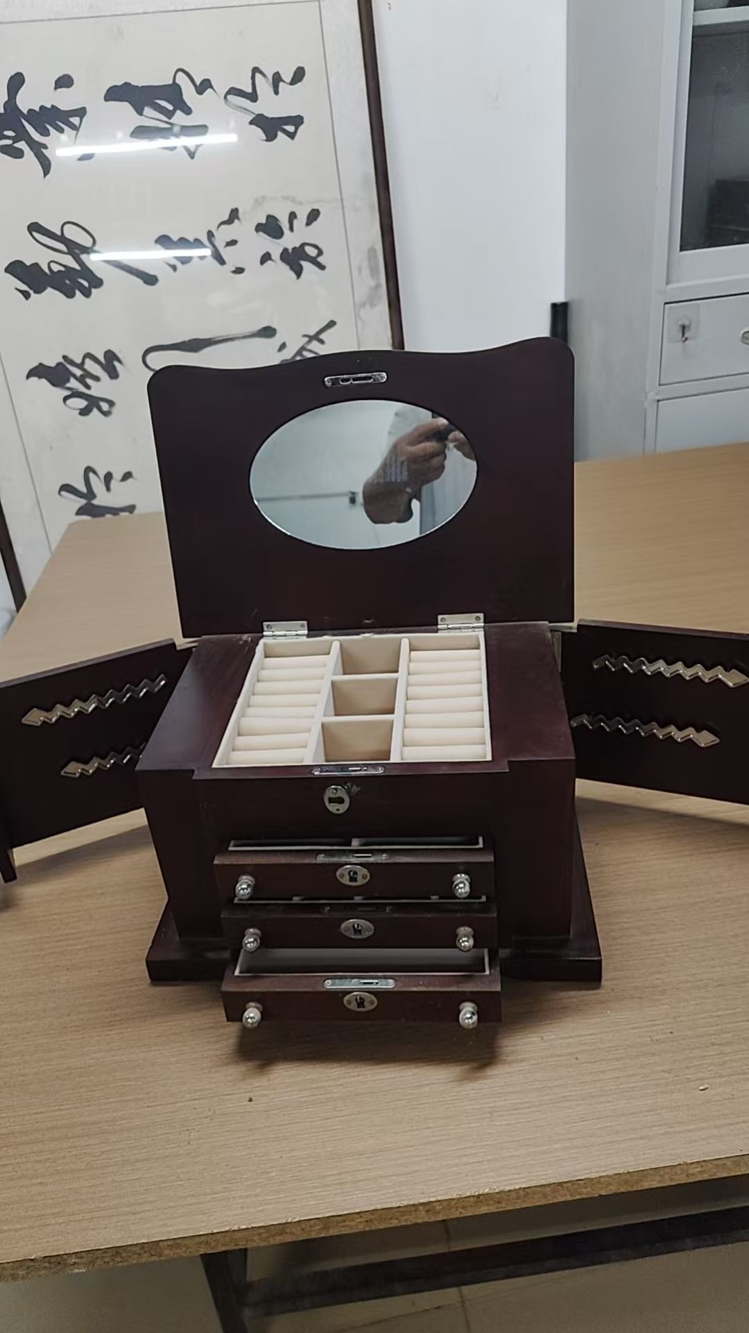 Wooden watch box with cushion pillows